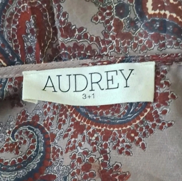 Audrey 3+1 Paisley Purple Grey Romper Size Small NWT Boho Jumpsuit B22#5 - Picture 4 of 12